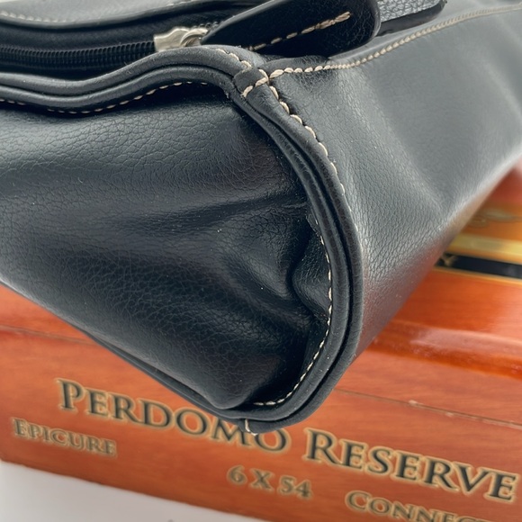 Black Liz Claiborne shoulder bag - Picture 7 of 12